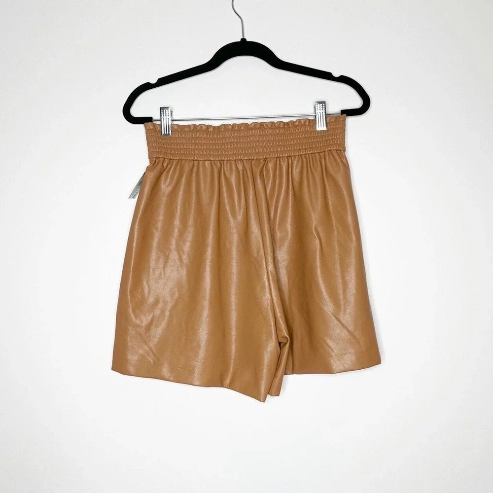 NWT ALC Natural Kaleb Faux Leather Shorts Smocked Waist Women's Tan Size Small - Picture 3 of 6